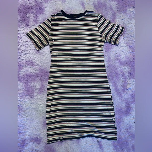 Purple striped dress - Picture 1 of 3